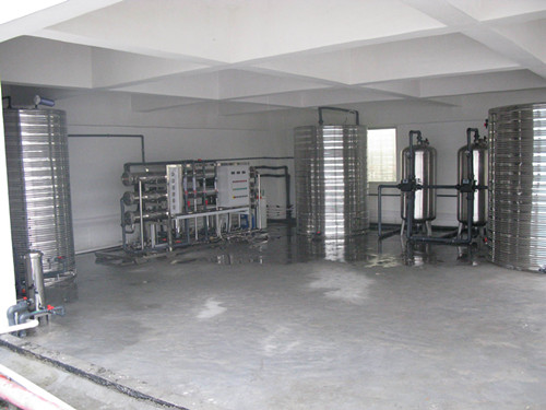 ����ף�R��˾�ٴ��c�����t����ӆ����ˮ�O�䣬�F��Ͷ��ʹ��