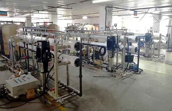 ϲ�R��4��8��/С�r���B͸��ˮ̎���O���ں�Դ���S�{ԇ���