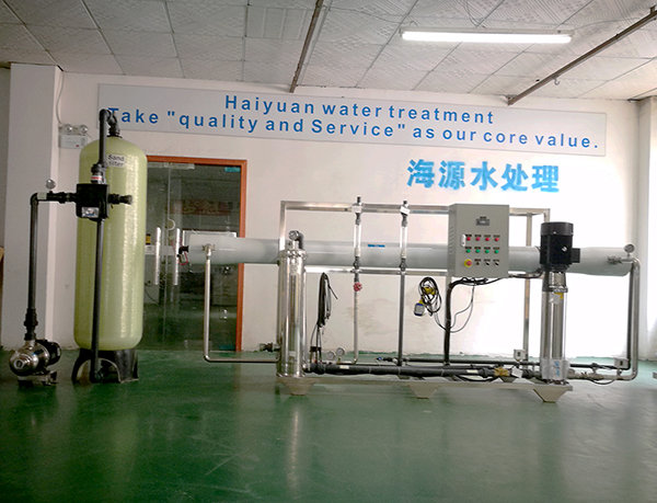 ϲ�R������ӆُ(g��u)�����S���a(ch��n)�÷��B͸��ˮ̎���O(sh��)��һ�_(t��i)