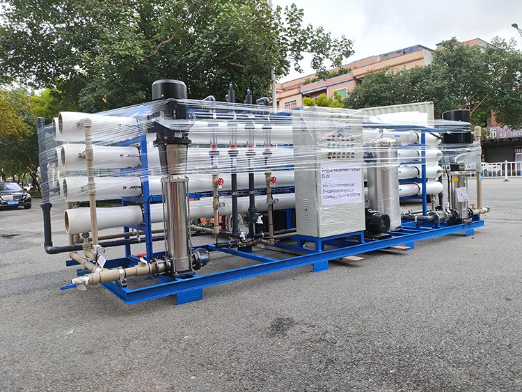 ϲ�R���r�I���@�����ˮ960T/D����RO���B͸��ˮϵ�y��ǰ������a